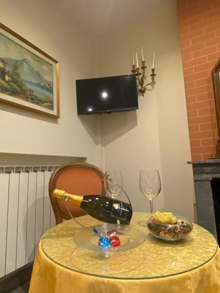 Appartamento "San Petronio"" Residenze Del Podesta - Centro Bologna & Stazione Kültér fotó