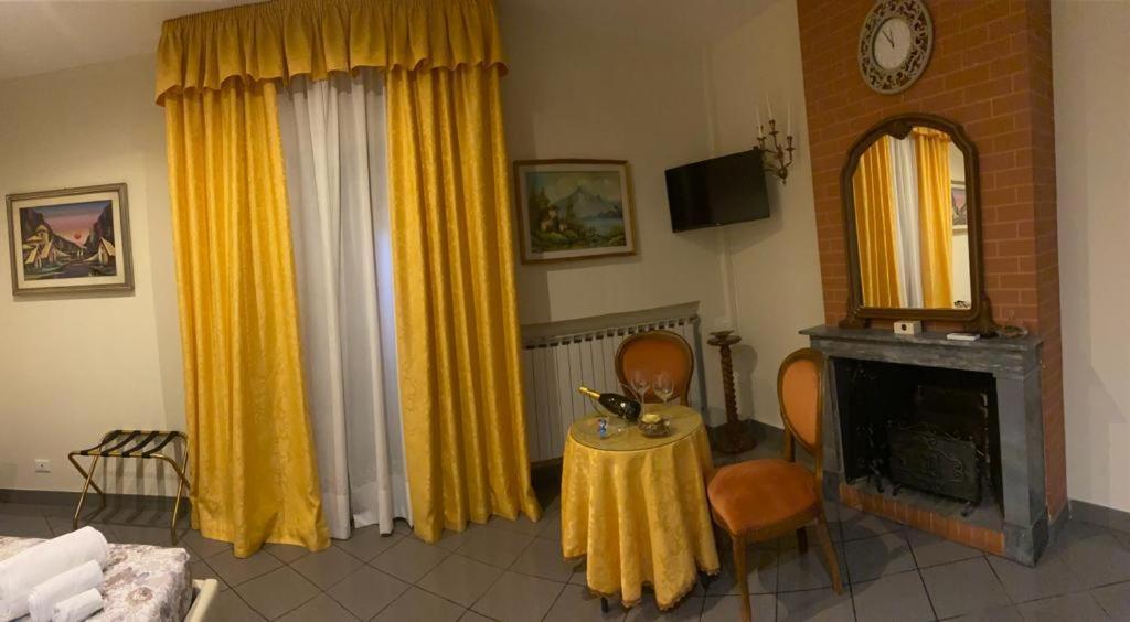 Appartamento "San Petronio"" Residenze Del Podesta - Centro Bologna & Stazione Kültér fotó